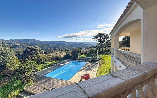 Maison à vendre    4 pièces •  Grosseto-Prugna