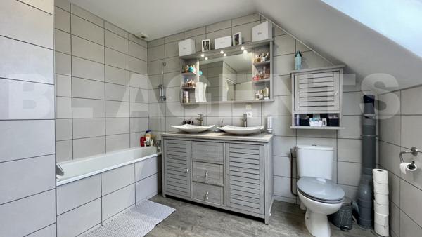 MAISON FAMILIALE 119M2