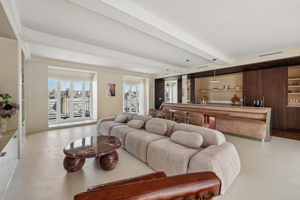 Vente Appartement de luxe Paris 8 5 Pièces 155.41 m²