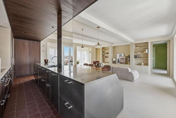 Vente Appartement de luxe Paris 8 5 Pièces 155.41 m²
