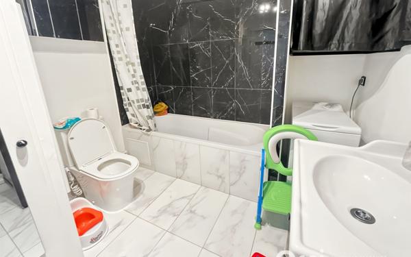 Appartement à vendre    3 pièces •  Cergy