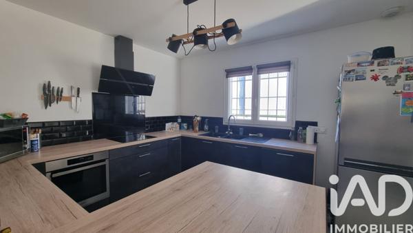 Maison à vendre 5 pièces 120 m² Rougiers