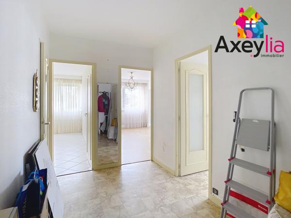 Roanne (42300) A VENDRE - ROANNE CENTRE - APPARTEMENT T4 AVEC CAVE ET GARAGE