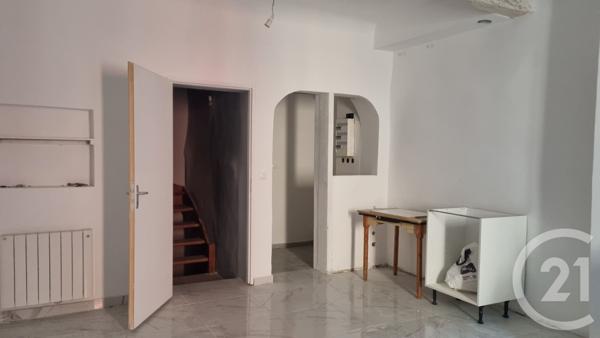 Maison à vendre  8 pièces - 123,30 m2 ST MAXIMIN LA STE BAUME - 83