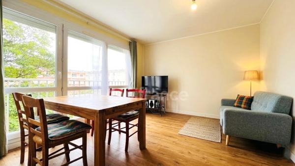QUIMPER (29) à vendre Appartement type 2 de 48 m² habitable - Cave.