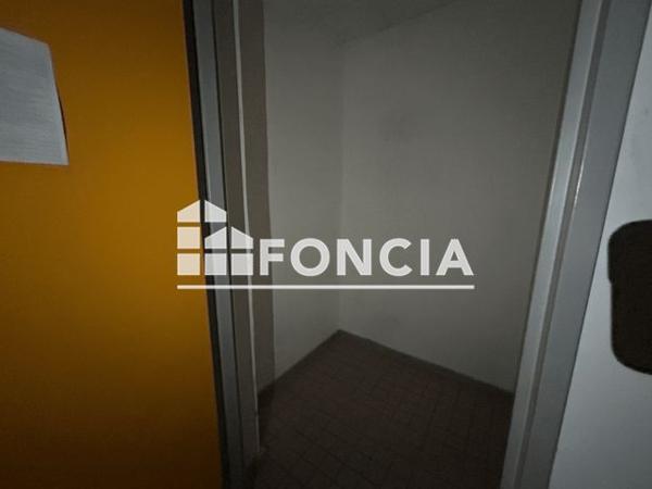 Location Local commercial 1 pièce 500 m² - TRAVERSE DES EAUX CHAUDES Digne-les-bains 04000