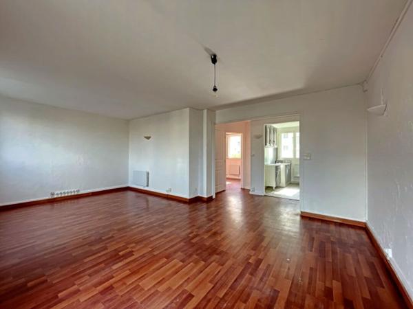 Location appartement Saint-Étienne - 2 pièce(s) - 57 m² - 490 €/mois