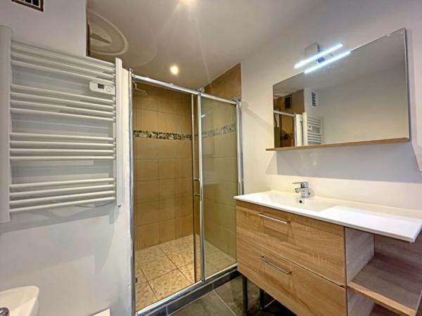 Location appartement Saint-Étienne - 2 pièce(s) - 57 m² - 490 €/mois