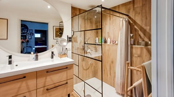 Loft Argenton Sur Creuse 4 pièce(s) 235 m2