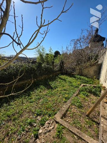 Maison en cœur de ville –  Château-Renault (37110)– Aucun travaux à prévoir !