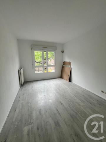 Appartement F4 à vendre  4 pièces - 74 m2 EVRY - 91