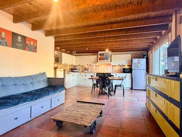 Vente Maison135 m² - 7 Pièces - CARENTAN LES MARAIS (50500)