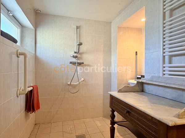 Vente Maison135 m² - 7 Pièces - CARENTAN LES MARAIS (50500)