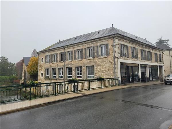 Immeuble à vendre |  Buzançais |  678 m²