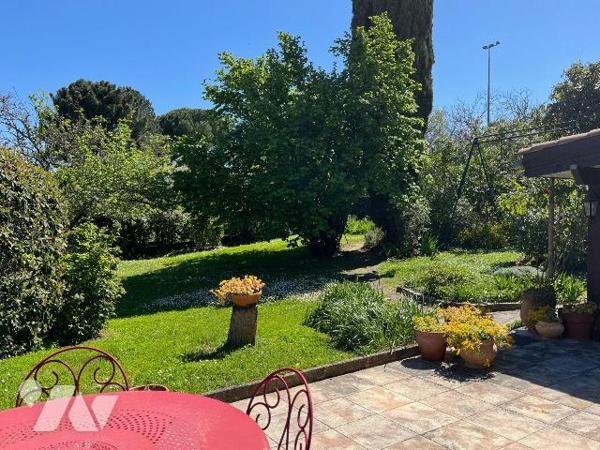 Auzeville Tolosane, vente d'une villa T5/6 en nue propriété avec réserve d'usufruit.
Dans un q...