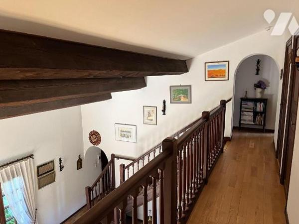 Auzeville Tolosane, vente d'une villa T5/6 en nue propriété avec réserve d'usufruit.
Dans un q...