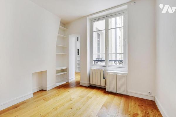 PARIS 6ème - 2 P duplex 41.78m²