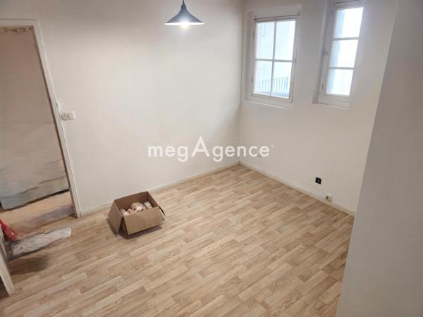 Immeuble à LIBOURNE, 33500 - 120m²