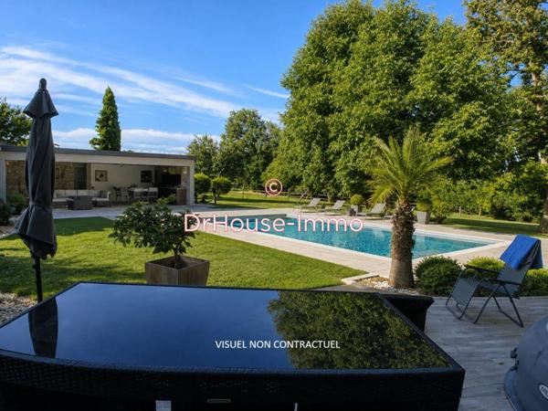 Maison à vendre 6 pièces de 198 m²