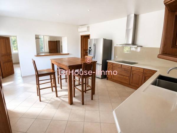 Maison à vendre 6 pièces de 198 m²