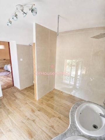 Maison à vendre 6 pièces de 198 m²