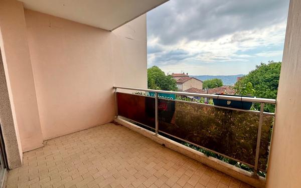 Appartement à vendre    2 pièces • 50 m2 Grasse
