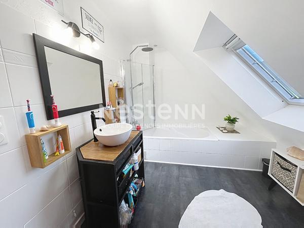 Maison avec piscine - Theix Noyalo - 7 pièces 188 m2