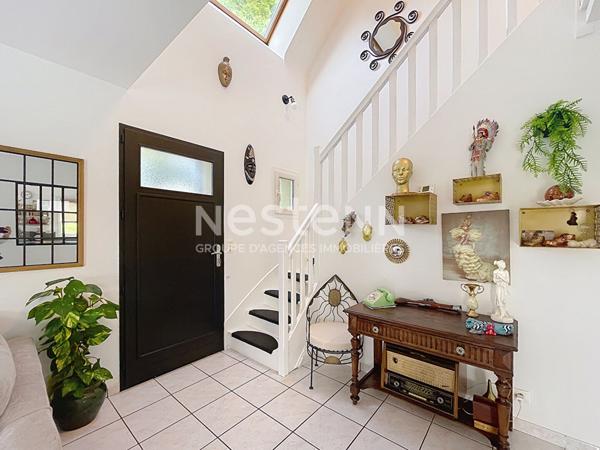 Maison avec piscine - Theix Noyalo - 7 pièces 188 m2