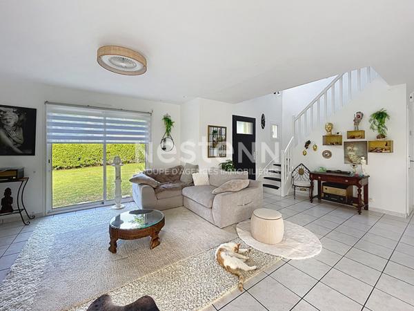 Maison avec piscine - Theix Noyalo - 7 pièces 188 m2