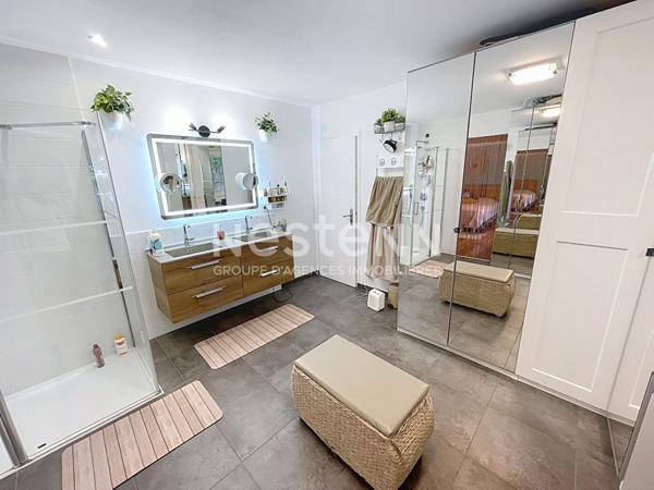 Maison avec piscine - Theix Noyalo - 7 pièces 188 m2