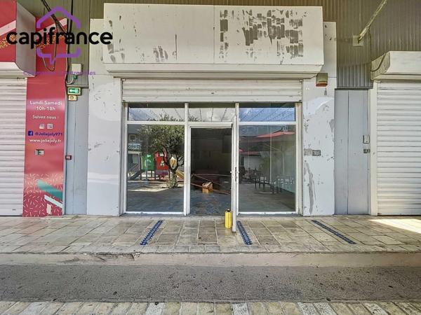 Dpt Guadeloupe (971), à louer BAIE MAHAULT Local commercial