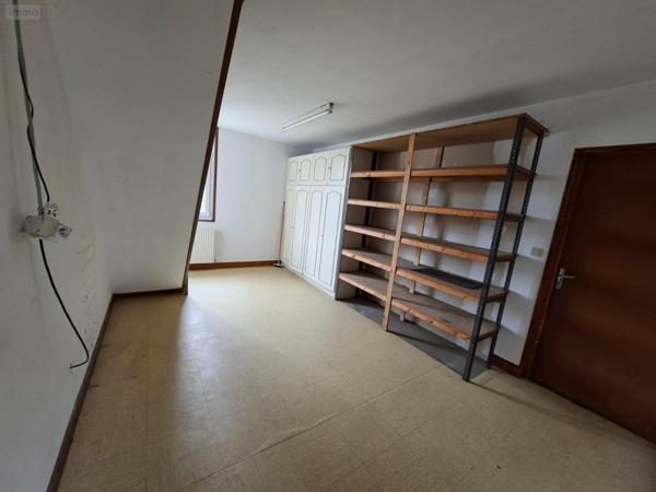 Maison individuelle à vendre à Gisay-la-Coudre dans l'Eure (27330), ref : 03580