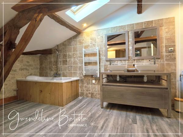 Superbe propriété composée d'une Maison Principale et de 3 Gîtes - Terrain 1,9 Ha avec Piscine