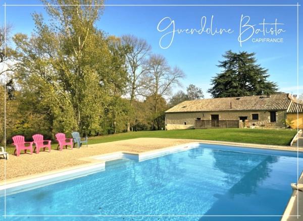 Superbe propriété composée d'une Maison Principale et de 3 Gîtes - Terrain 1,9 Ha avec Piscine