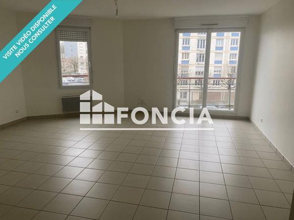 Location Appartement 3 pièces 82.68 m² - 12 BOULEVARD ERNEST DALBY Nantes 44000