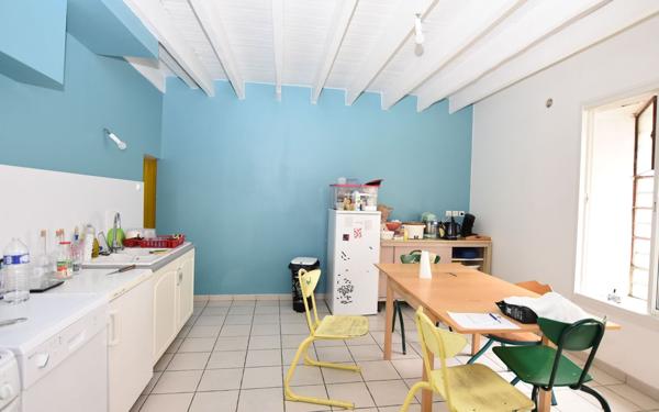 Maison à vendre    5 pièces • 287 m2 Roanne