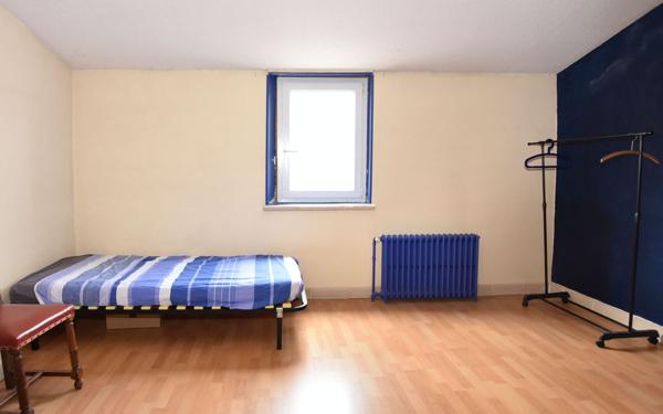 Maison à vendre    5 pièces • 287 m2 Roanne