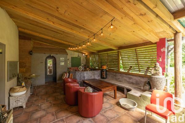 House for sale 6 rooms 200 m² Saint-Denis