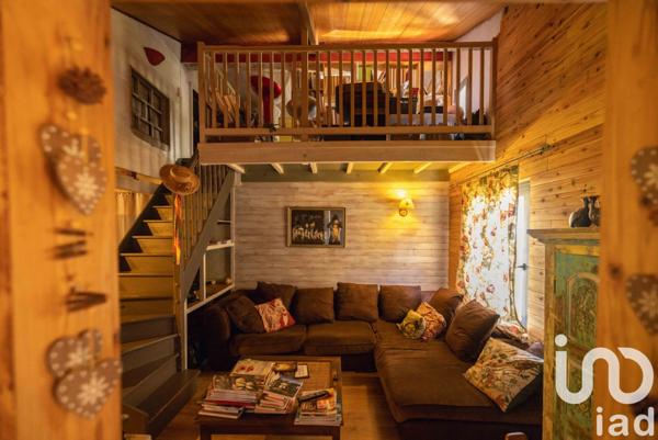 House for sale 6 rooms 200 m² Saint-Denis