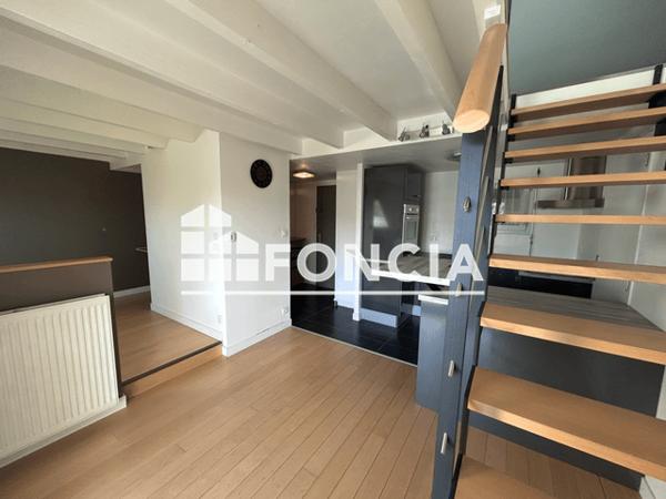 Location Appartement 2 pièces 35.89 m² - 12 RUE PROSPER MERIMEE Vannes 56000
