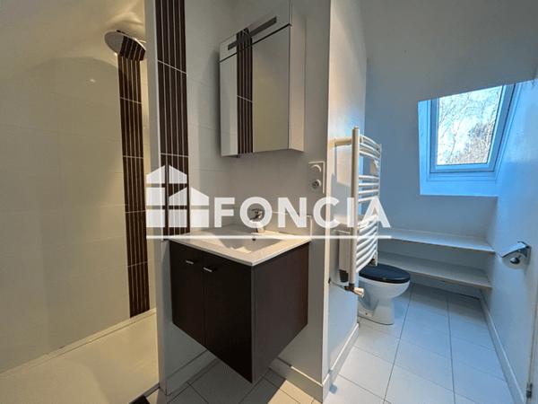 Location Appartement 2 pièces 35.89 m² - 12 RUE PROSPER MERIMEE Vannes 56000