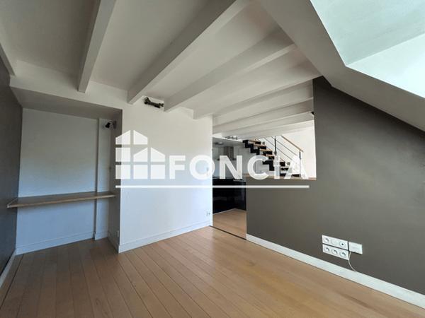 Location Appartement 2 pièces 35.89 m² - 12 RUE PROSPER MERIMEE Vannes 56000