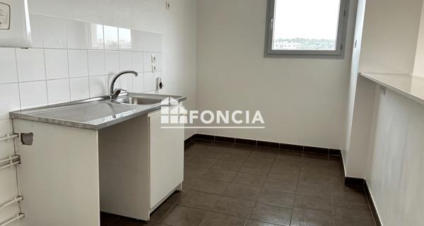 À vendre Appartement 3 pièces 75.49 m² - Versailles 78000