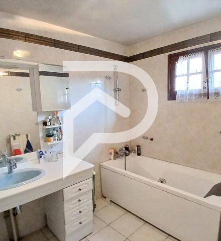 Maison 6 pièces 136 m2