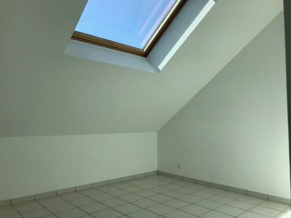 Appartement à louer 545 € CC ST ETIENNE DE MONTLUC 2 p 42 m² DPE E