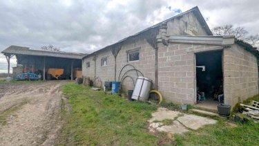 Hangar à vendre à Gaël en Ille-et-Vilaine (35290), ref : 2508