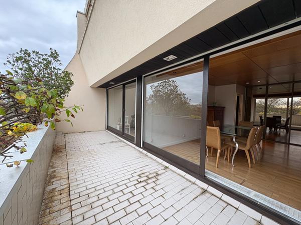 Appartement Verrieres Le Buisson 4 pièce(s) 88 m2