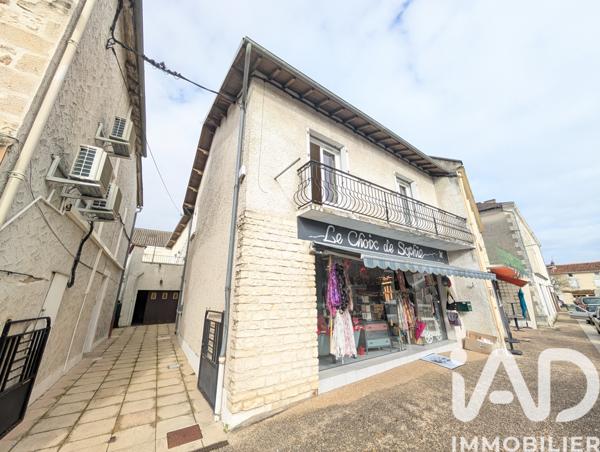 Immeuble à vendre 155 m² Lussac-les-Châteaux