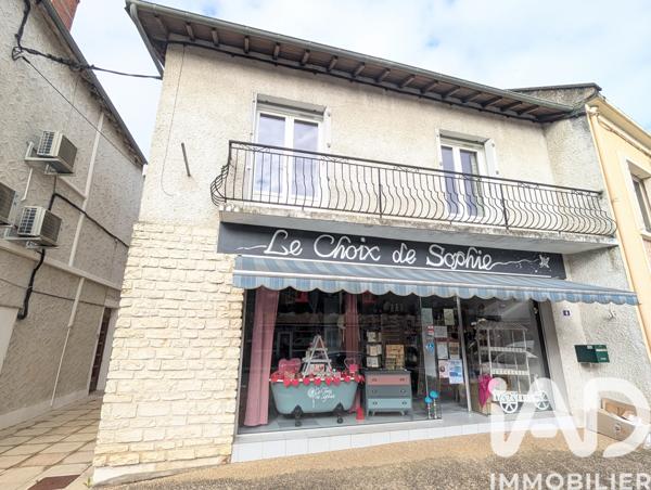 Immeuble à vendre 155 m² Lussac-les-Châteaux
