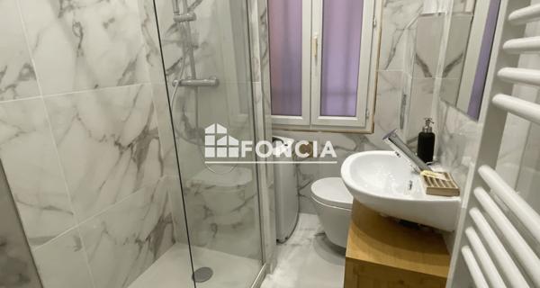 Location Studio meublé 15.91 m² - Grasse 06130
